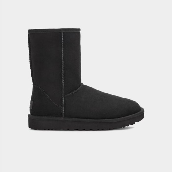 UGG Shoes - Women’s UGG Classic II Short Boot in black size 7